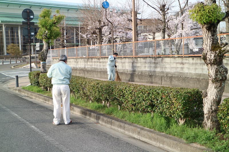 朝の清掃活動