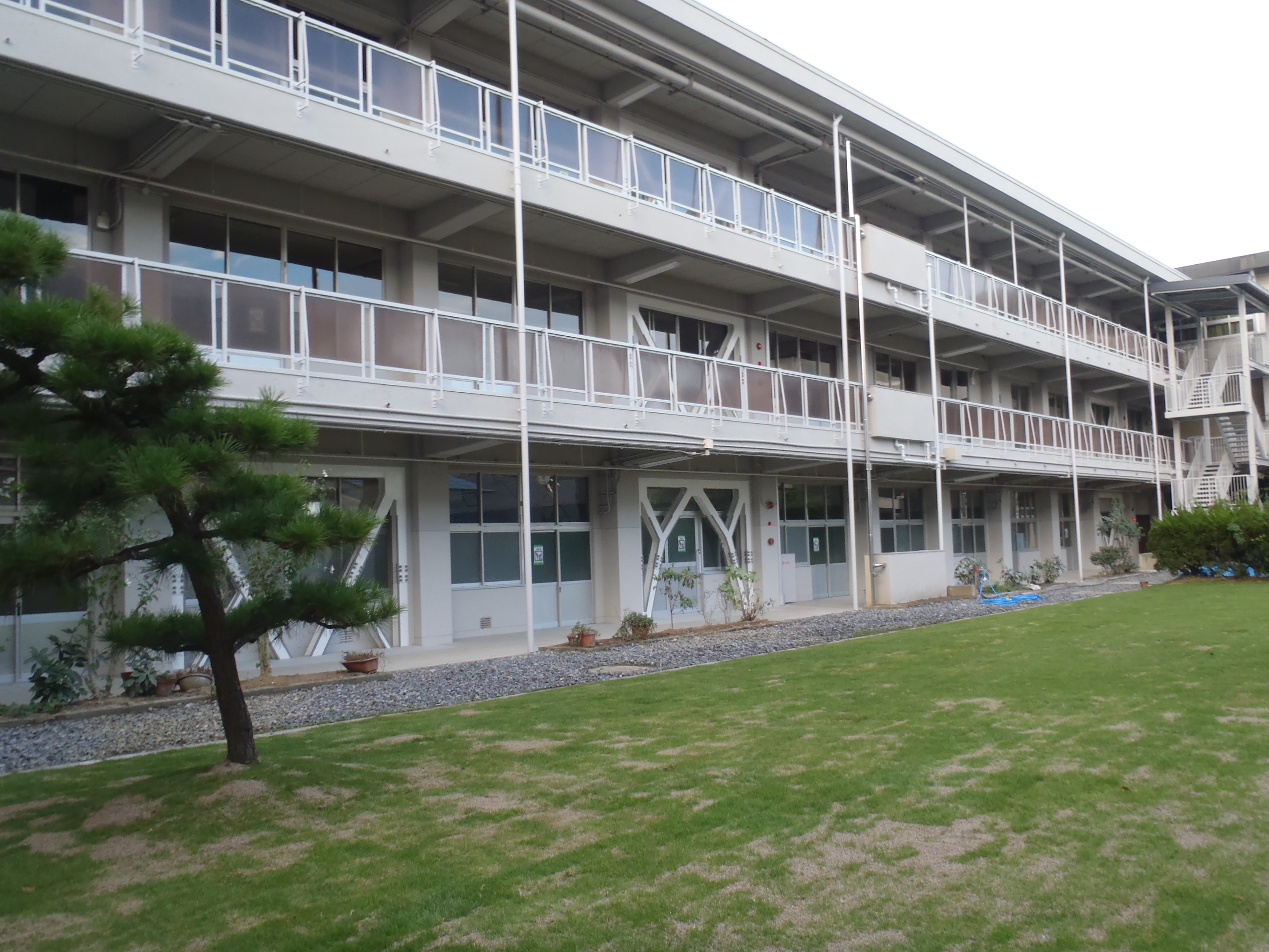 倉敷市立玉島東中学校南校舎耐震補強建築工事