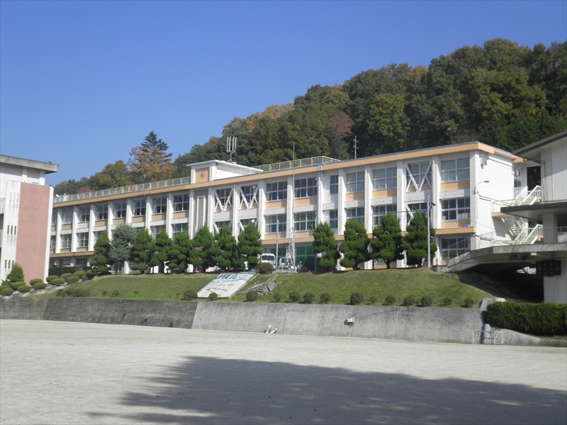 県立新見高校（北校地）耐震補強工事（１期）