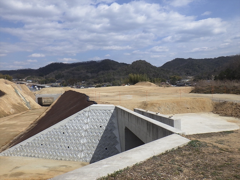 玉島笠岡道路佐方地区第12改良工事